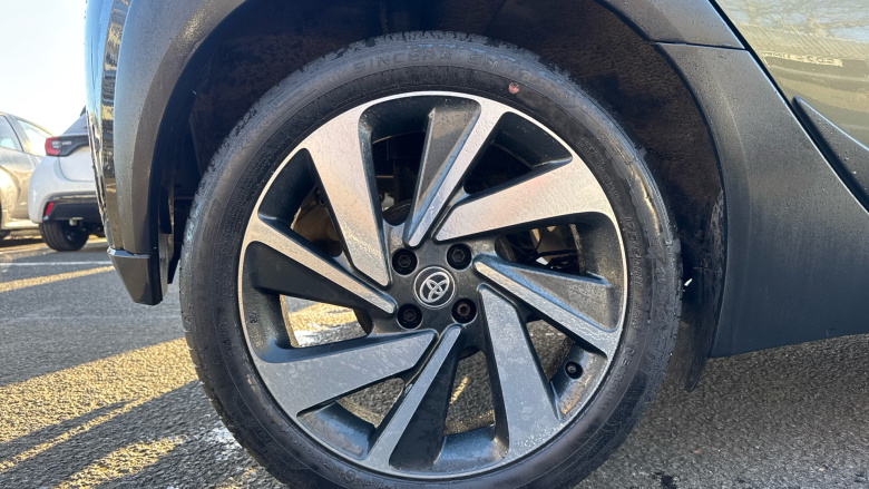 Toyota Aygo X 1.0 VVT-i Edge 5dr Petrol Hatchback